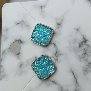 Stainless Steel Druzy Stud Earrings Square Shape Blue w Gold (2)